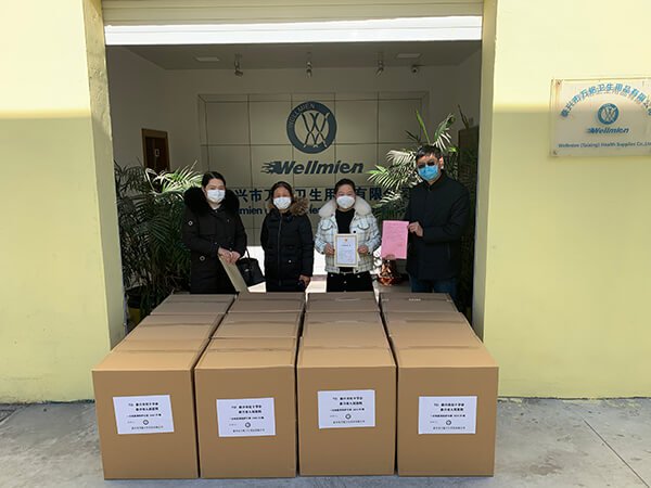 Fevereiro de 2020: Wellmien Health Supplies Doou máscaras ao Hospital Popular de Taixing
